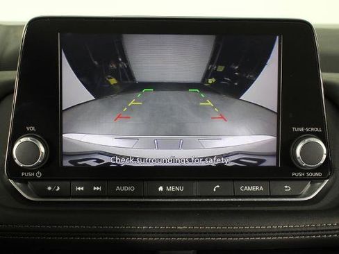 Certified 2024 Nissan Rogue SV FWD image 29