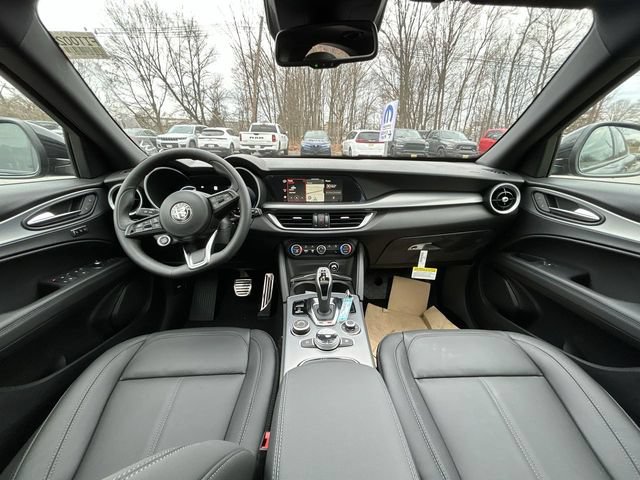 New 2026 Alfa Romeo Stelvio Sprint AWD/4WD image 12