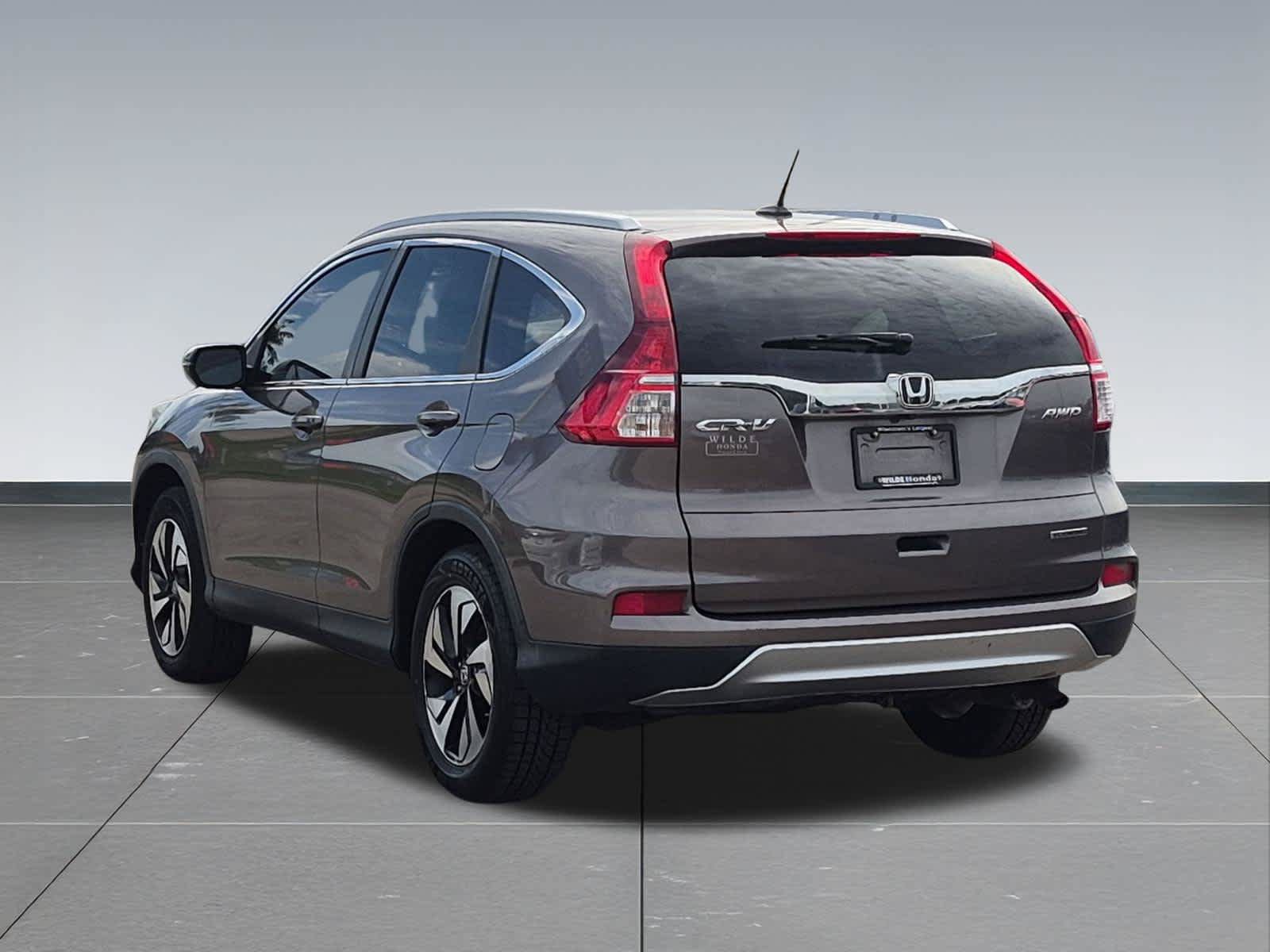 Used 2015 Honda CR-V Touring image 4