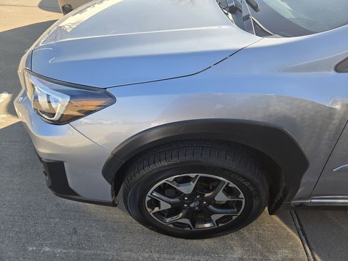 Used 2019 Subaru Crosstrek 2.0i Premium image 7