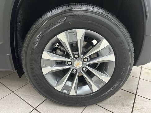 Certified 2025 Chevrolet Equinox LT image 16