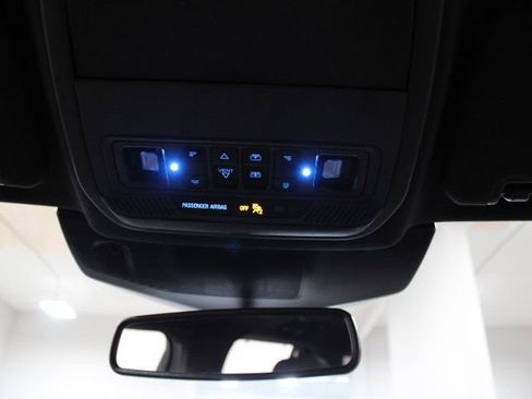 Used 2022 Ford Explorer King Ranch w/ Technology Package image 39