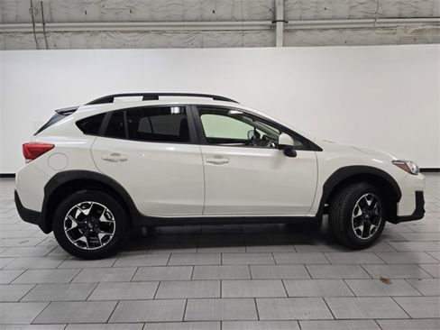 Used 2019 Subaru Crosstrek 2.0i Premium image 16