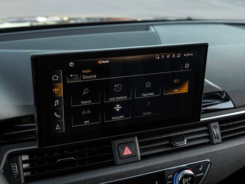 Used 2020 Audi A4 2.0T Premium w/ Convenience Package image 28