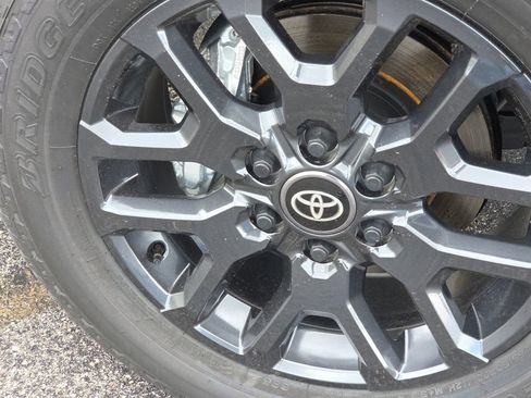 New 2026 Toyota Tundra Platinum AWD/4WD image 25
