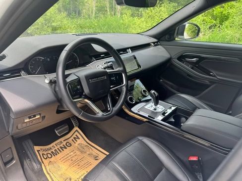 Certified 2023 Land Rover Range Rover Evoque R-Dynamic S AWD/4WD image 9