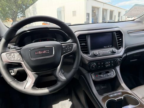 Used 2023 GMC Acadia AT4 w/ Preferred Package AWD/4WD image 13