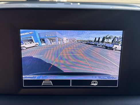 Used 2023 Chevrolet Suburban LS image 28