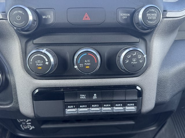 Used 2024 RAM 2500 Tradesman w/ Chrome Appearance Group AWD/4WD image 21