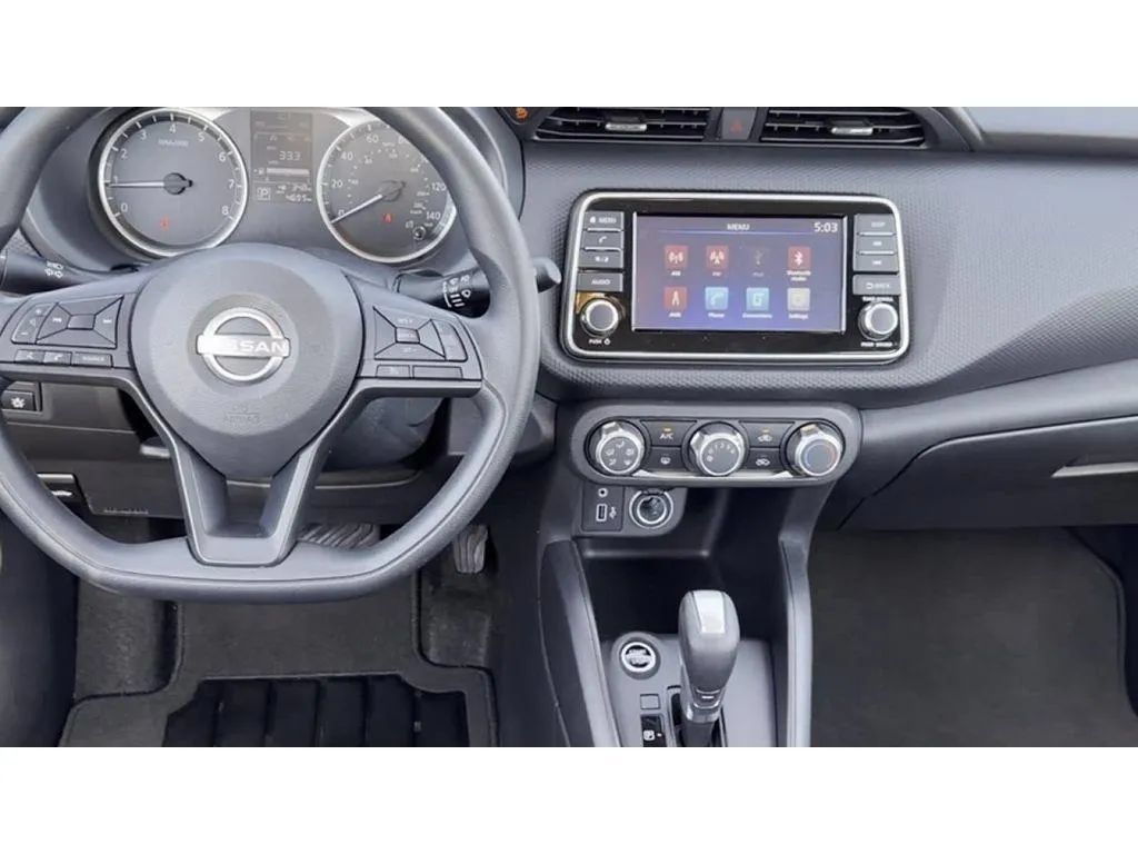 Used 2025 Nissan Kicks Play S FWD image 16