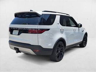 New 2025 Land Rover Discovery S video 2