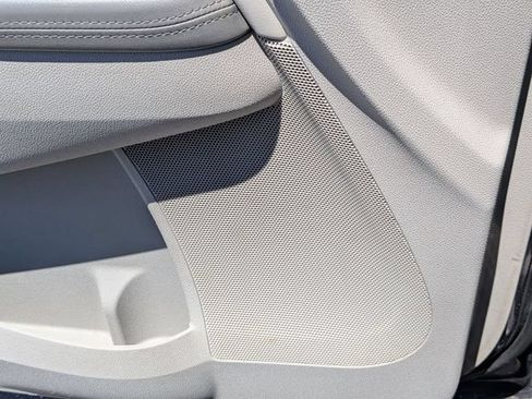 Used 2013 Buick Enclave Leather w/ Trailering Provision Package FWD image 16