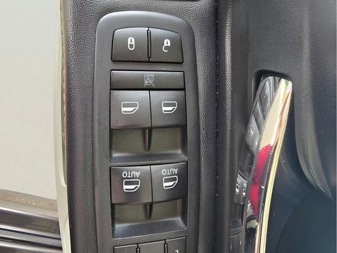 Used 2020 Dodge Grand Caravan SXT FWD image 52