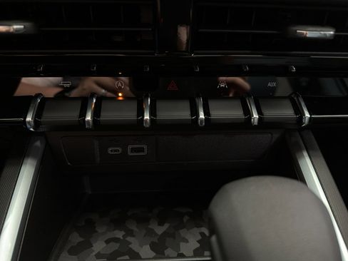 New 2026 Chevrolet Colorado W/T w/ WT Custom Package image 23