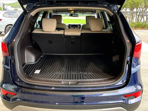 Used 2017 Hyundai Santa Fe Sport FWD image 34