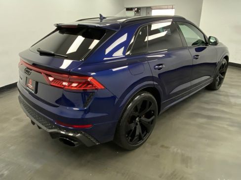 Used 2022 Audi RS Q8 w/ Carbon Optic Package image 6