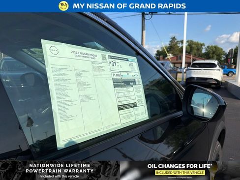 New 2026 Nissan Rogue Dark Armor AWD/4WD image 25
