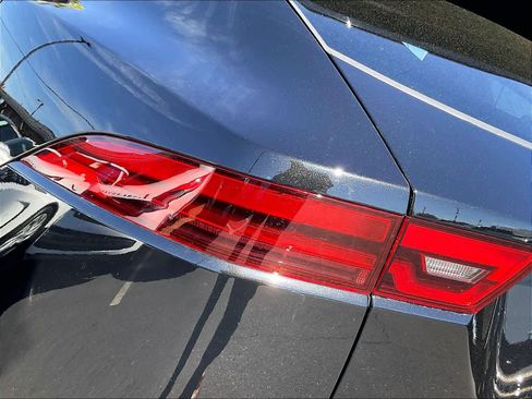 Used 2024 Jaguar E-PACE R-Dynamic SE image 31