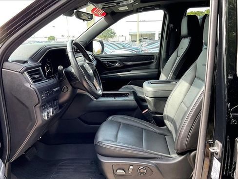 Used 2021 GMC Yukon Denali w/ Denali Ultimate Package image 21