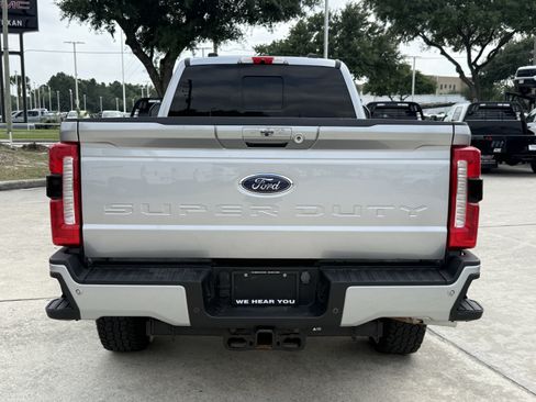 Used 2023 Ford F350 XLT w/ XLT Premium Package AWD/4WD image 8