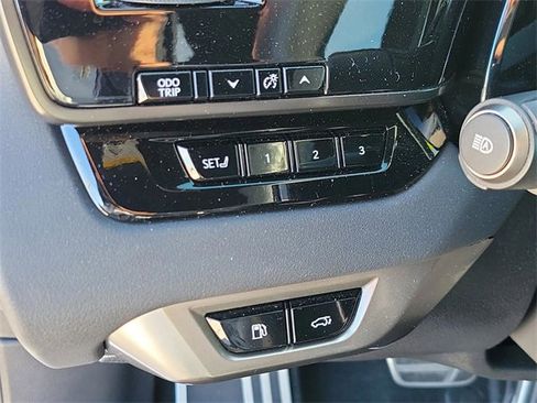 Used 2024 Lexus RX 350 F Sport image 19