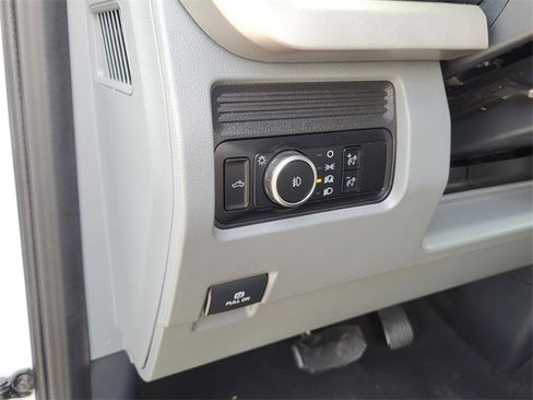 Used 2023 Ford F250 XL w/ STX Appearance Package image 8