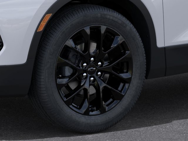 New 2026 Chevrolet Blazer LT w/ LPO, Black Sport Package AWD/4WD image 11