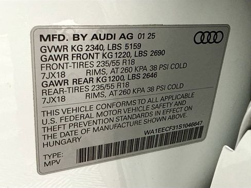 Certified 2025 Audi Q3 2.0T Premium Plus w/ Premium Plus Package image 33