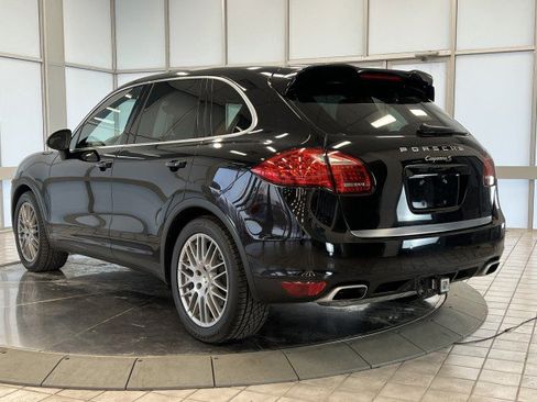 Used 2013 Porsche Cayenne S image 5