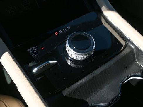 Used 2023 Jeep Grand Cherokee Limited image 24