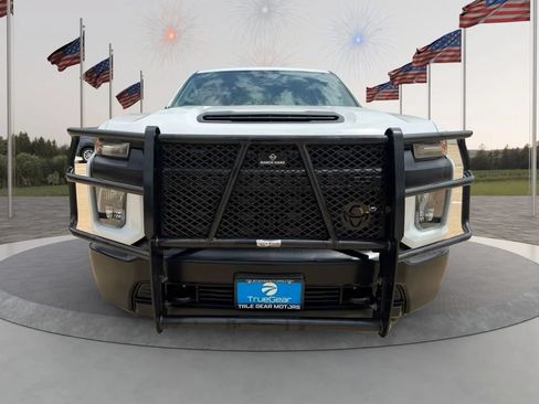 Used 2023 Chevrolet Silverado 2500 W/T AWD/4WD image 4