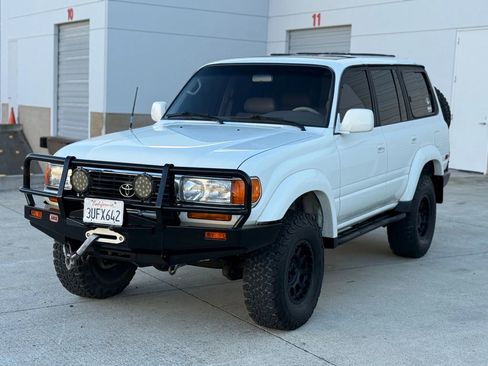 Used 1997 Toyota Land Cruiser image 7