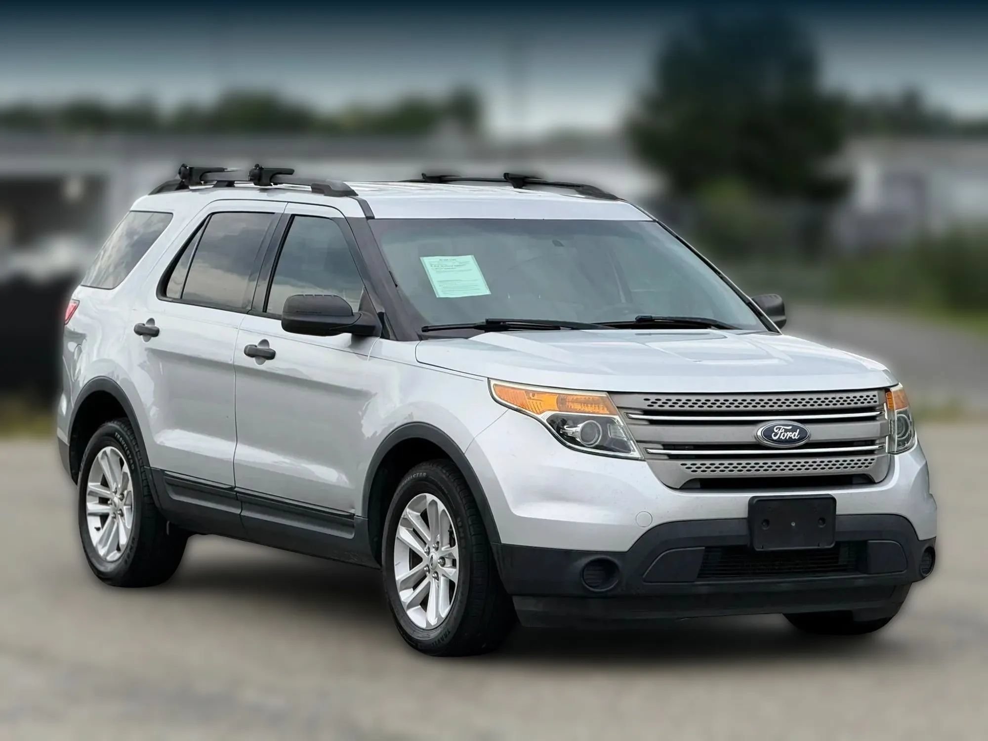 Used 2015 Ford Explorer FWD image 1