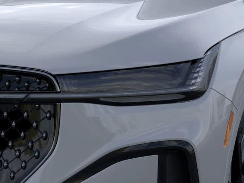 New 2026 Lincoln Nautilus Reserve w/ Jet Appearance Package image 18