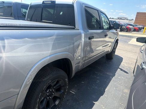Used 2025 RAM 1500 Big Horn AWD/4WD image 5