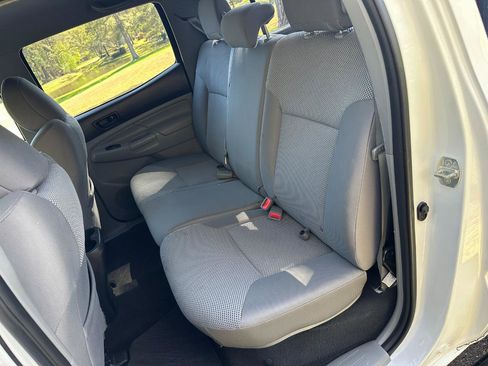 Used 2012 Toyota Tacoma PreRunner w/ TRD Sport Pkg image 15