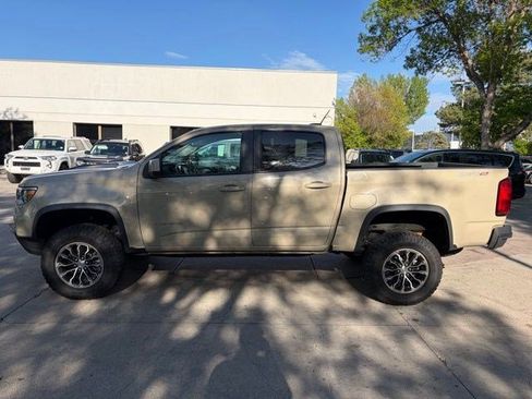 Used 2022 Chevrolet Colorado ZR2 AWD/4WD image 2