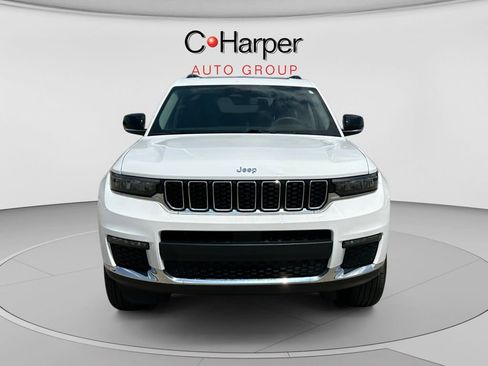 Used 2023 Jeep Grand Cherokee L Limited AWD/4WD image 8
