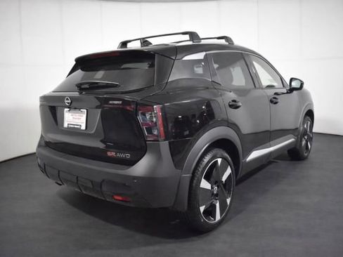 New 2026 Nissan Kicks SR w/ SR Premium Package AWD/4WD image 4