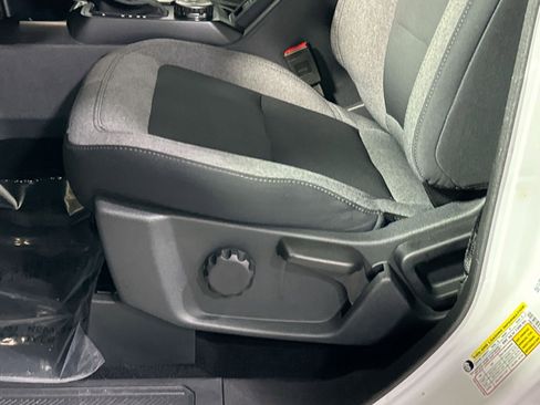 Used 2025 Ford Bronco Big Bend image 14