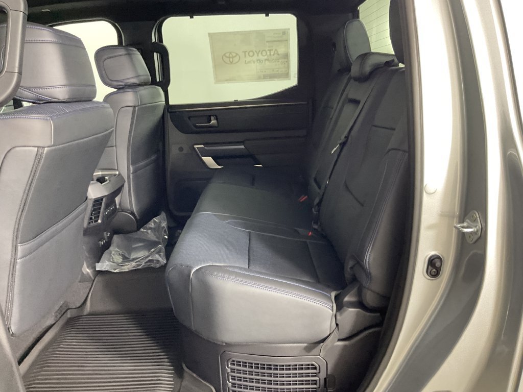 New 2026 Toyota Tundra Platinum w/ TRD Off-Road Package AWD/4WD image 18