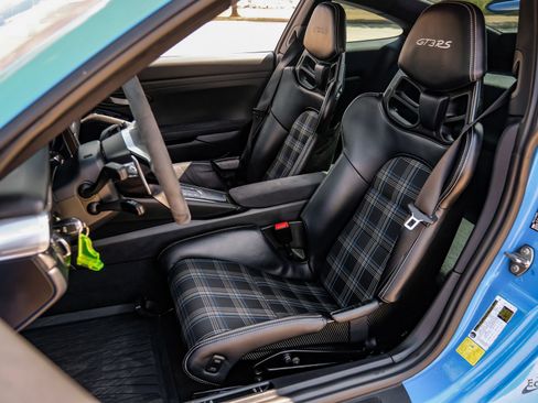 Used 2016 Porsche 911 GT3 RS RWD image 35