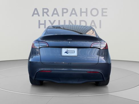 Used 2023 Tesla Model Y Long Range AWD/4WD image 4
