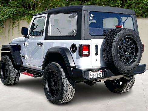 Used 2022 Jeep Wrangler Sport image 4