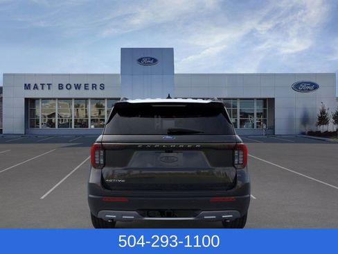 New 2026 Ford Explorer Active image 5