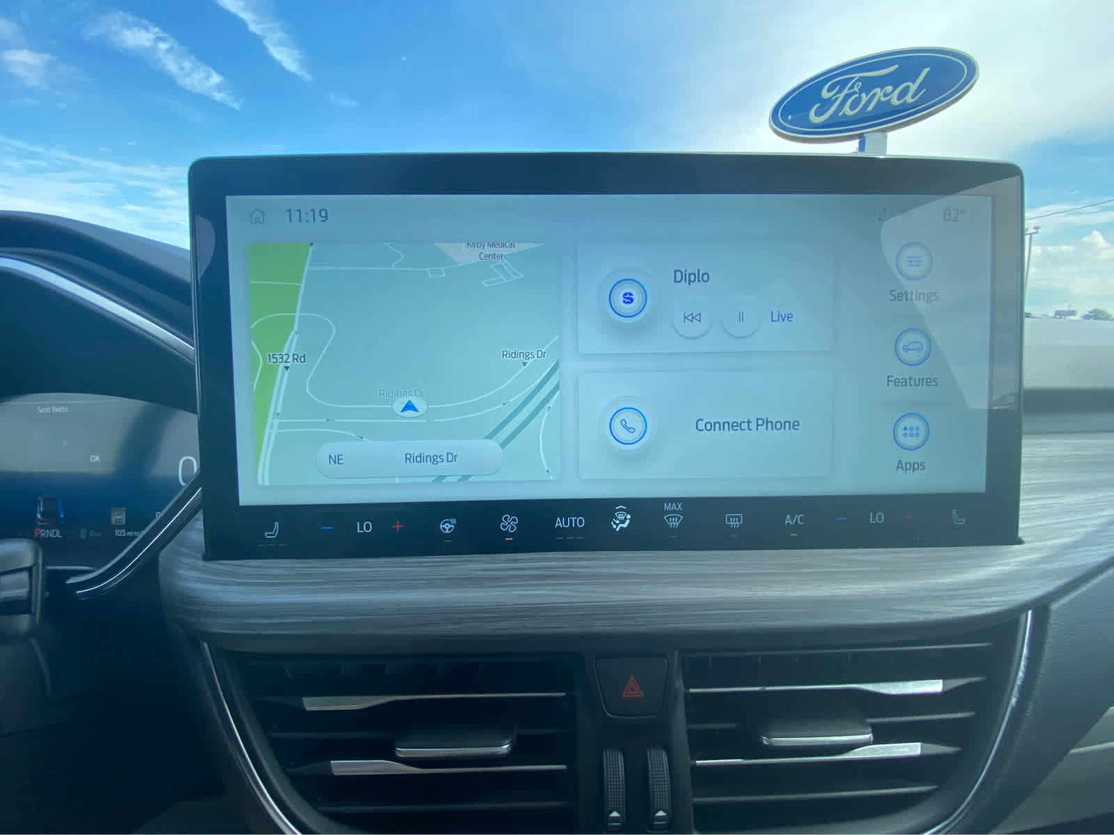 Used 2026 Ford Escape SE w/ PHEV Premium Package FWD image 29