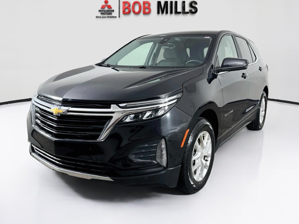 Used 2024 Chevrolet Equinox LT FWD image 3