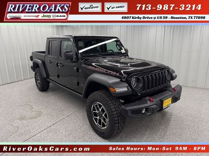 New 2025 Jeep Gladiator Rubicon w/ Convenience Group