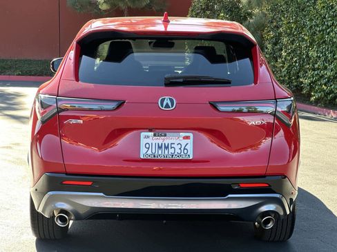 Used 2025 Acura ADX A-Spec image 5