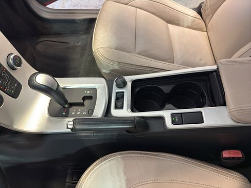 Used 2013 Volvo C70 T5 FWD image 18